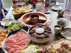 -滇釜火锅·能喝汤的火锅(车公庄店)