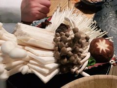 -湊湊火锅·茶憩(上海合生汇店)