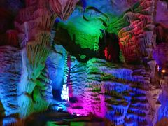 -泰安地下龙宫景区