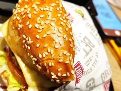 -The Habit Burger Grill 哈比特汉堡(爱琴海店)