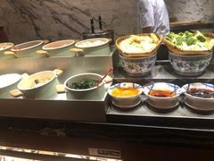 -岷山饭店-芝芝自助餐厅