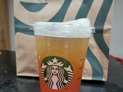 樱花草莓茶拿铁-星巴克(汾阳路店)