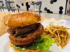 -HELLO 27 意面·沙拉·帕尼尼