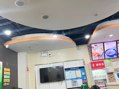 -李先生牛肉面大王(北京站售票厅餐厅)
