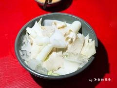 -谭鸭血老火锅(漳州路店)