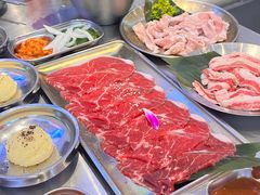 -哈哈碳都·牛肋条无限自助烤肉(台江万达店)