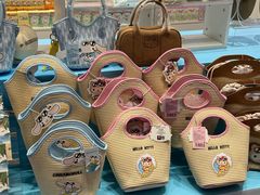 -名创优品(山东青岛华润万象城店)