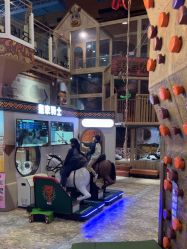 -卡通尼·Safari非洲探索乐园·生日会(金桥国际商业广场店)