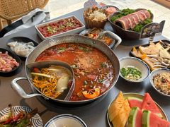 -楠小云·云南鲜菌·鲜牛自助火锅(九眼桥店)