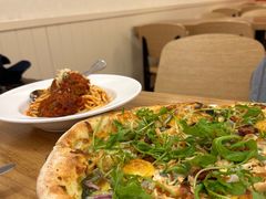 -城市大道红炉披萨烘焙坊