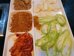 -牛味道炭火烤肉(湖前总店)