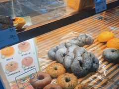 -超港·蛋糕面包(龙河路店)