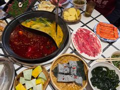 番茄麻辣鸳鸯锅-朱光玉火锅馆(小寨原力场店)