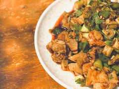 -茅屋大酒店