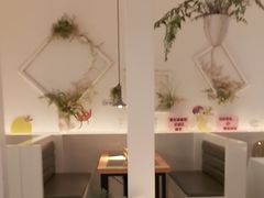 -春树下·树屋花房西餐厅(罍街AS1980店)