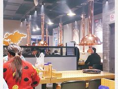 大堂-喜来稀肉(北外滩白玉兰广场店)