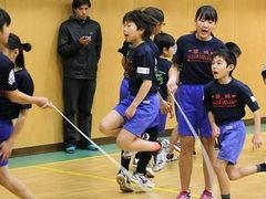 -悦动体能篮球羽毛球网球(三里河店)