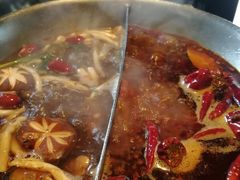 -湊湊火锅·茶憩(新中关购物中心店)