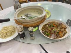 -天乐农家鱼头王(天目湖店)