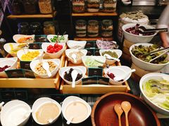 -圣丰索菲特·2 On 988 Café 自助餐厅