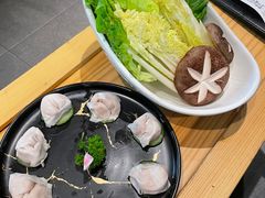 顺德鱼皮饺-顺德公广东猪肚鸡·煲仔饭(白石洲店)