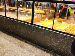 面包甜点陈列柜-LELECHA乐乐茶(上海五角场万达广场店)