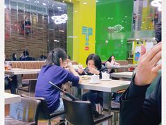 大堂-佰搭果·广式茶餐厅(西华路店)
