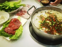 -德林酸菜鱼火锅(南丹店)