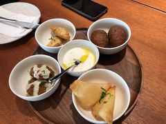 小吃拼盘-ELI FALAFEL Lebanese&Mediterranean黎巴嫩美食(富城路店)