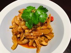 鸭掌-上名堂·鱼头好吃(体育场路店)