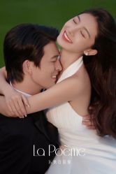 -乐派诗婚纱摄影