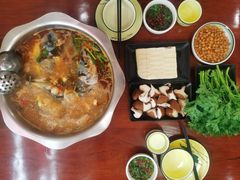 -大理.老字号渝记酸萝卜乌鱼(古城总店)