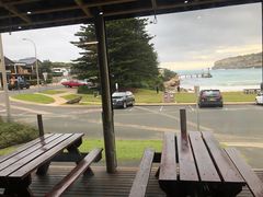 -12 Rocks Beach Bar Cafe