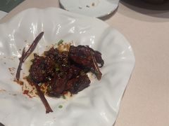 -八府香鸭·啫啫煲(华山路店)