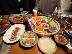 -包整·丝娃娃(一览甲秀楼风景店)