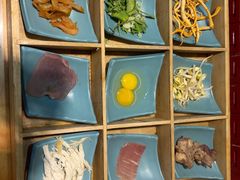 -勺子米线·云南传统小吃市集(四方街店)