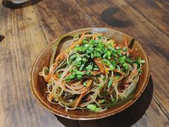 -有红鸡毛店·砂锅菜(抚琴夜市店)