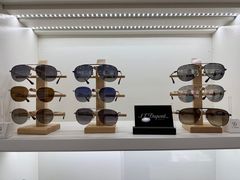 -翰佐蔡司小乐圆·依视路星趣控·暴龙眼镜折扣店