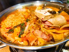 部队火锅-富乐满韩国正宗炸鸡韩国料理(虹泉路店)