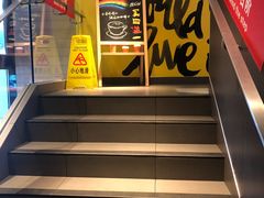 -麦当劳(东苑丽宝商业广场店)