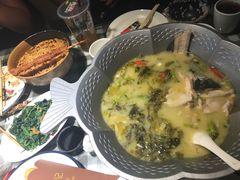 -川人百味·水煮活鱼(赛罕万达店)