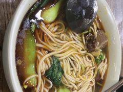 -李先生牛肉面大王(北京站售票厅餐厅)