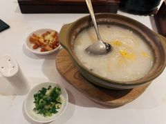 荔湾艇仔粥-白天鹅宾馆-宏图府餐厅