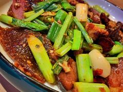 糟辣小炒肉-山石榴·贵州菜(丰盛里店)