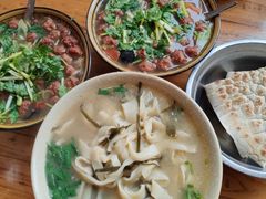 优质加肉烩面-清真马杰山牛肉汤馆