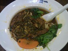 -贯一台湾牛肉面(八一七中路店)