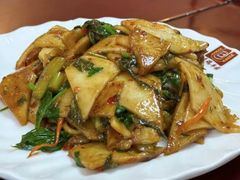 -瑞丰园庭院餐厅·白族传统家常菜