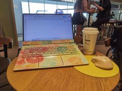 -星巴克(广州正佳广场4层店)