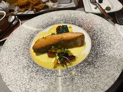 -YUE·6·西式融合餐厅(外滩六号店)