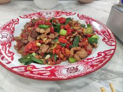 -江城燕子大排档(江汉路步行街店)